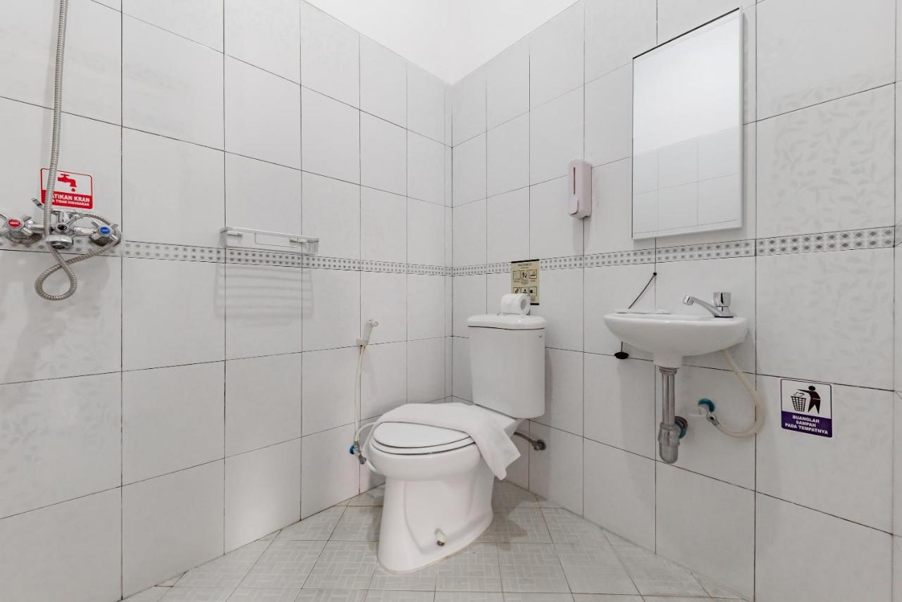 Reddoorz Plus Near Universitas Maranatha Bandung 2 外观 照片