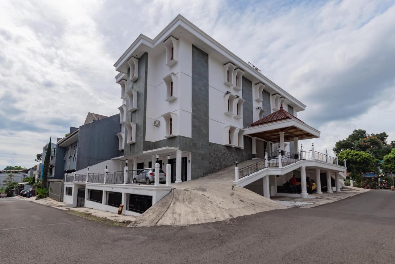 Reddoorz Plus Near Universitas Maranatha Bandung 2 外观 照片