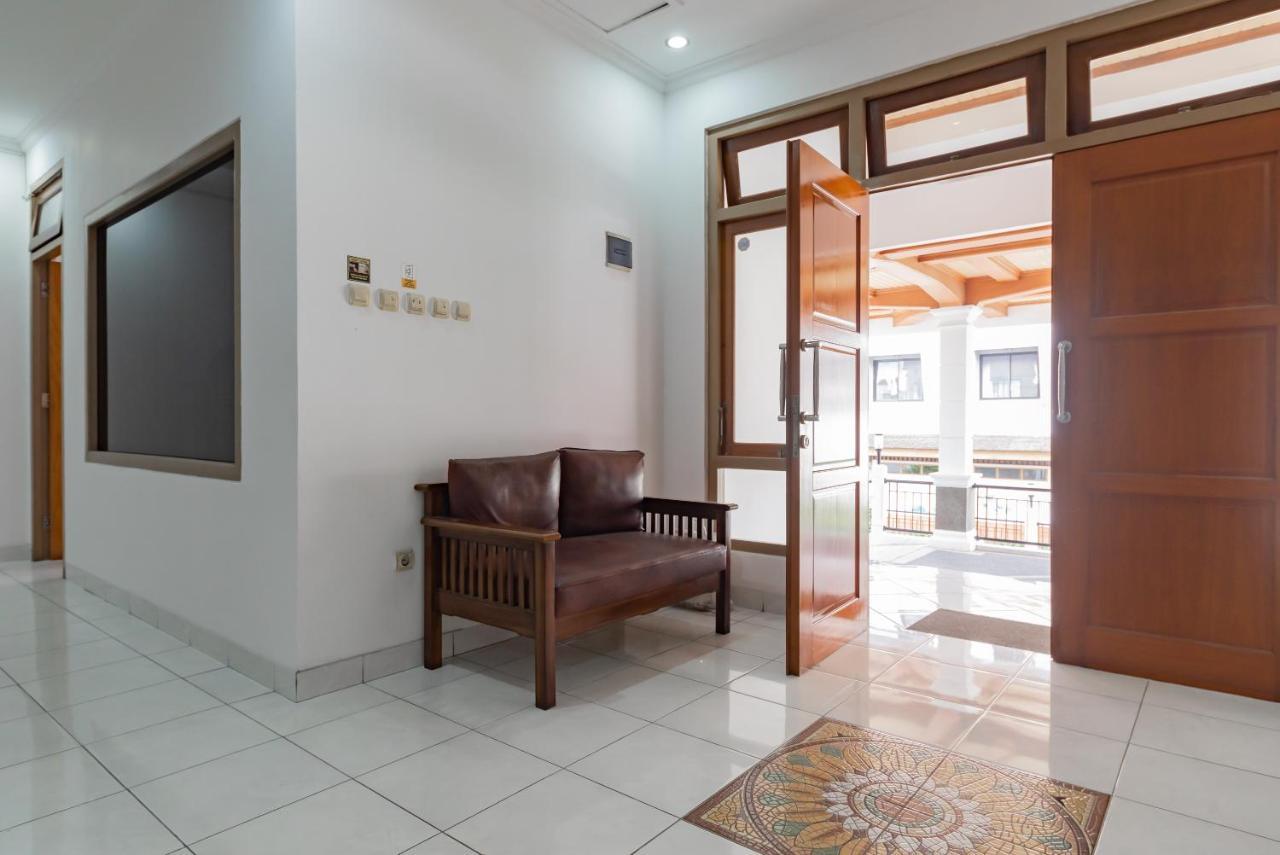Reddoorz Plus Near Universitas Maranatha Bandung 2 外观 照片